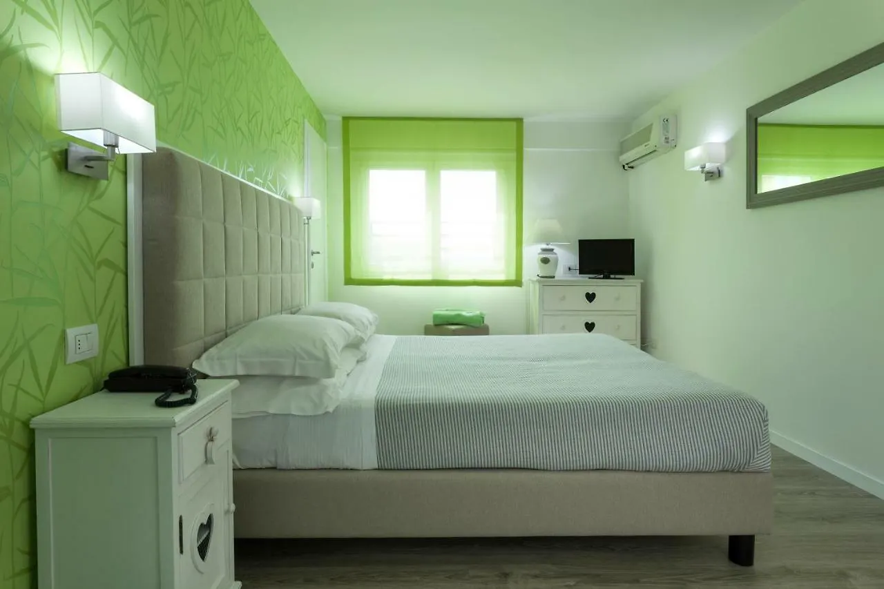 Hotel Corona Riccione Italia